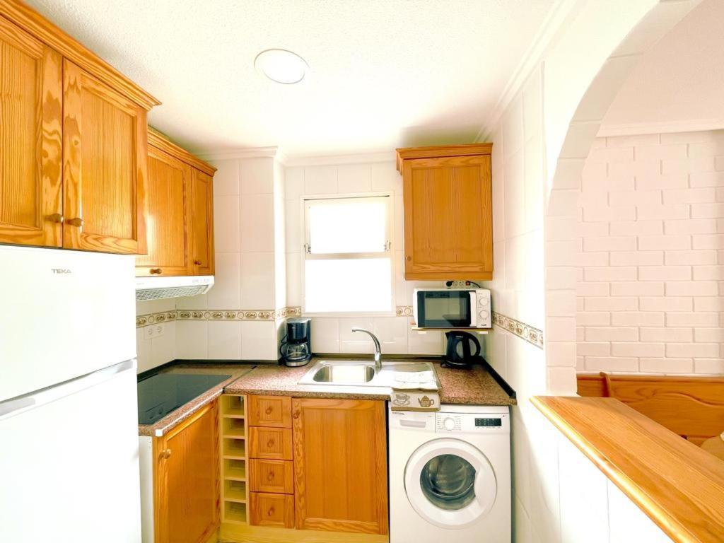 Apartamento Azzurro Torrevieja Exterior foto